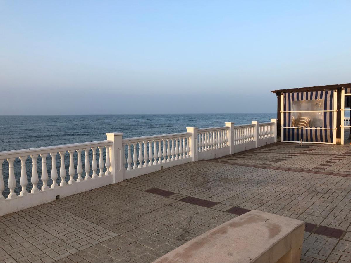Apartament Ribera Playa Alhamar Sitio de Calahonda Zewnętrze zdjęcie